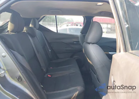 2020 Nissan Kicks Sv Xtronic Cvt z USA, uszkodzony, nr VIN 3N1CP5CVXLL525820